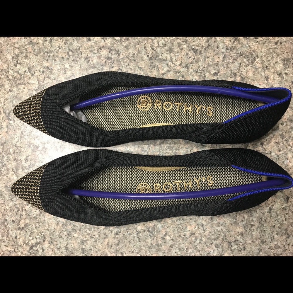 Rothy’s EUC Licorice Points size 8.0